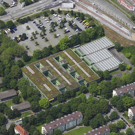 Die Johannes-Gutenberg-Schule wird saniert und umgestaltet. Foto: Stadtmessungsamt Stuttgart