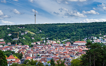 Blick über einen Teil Stuttgarts. Foto: Simon-Dux-GettyImages-1171962483