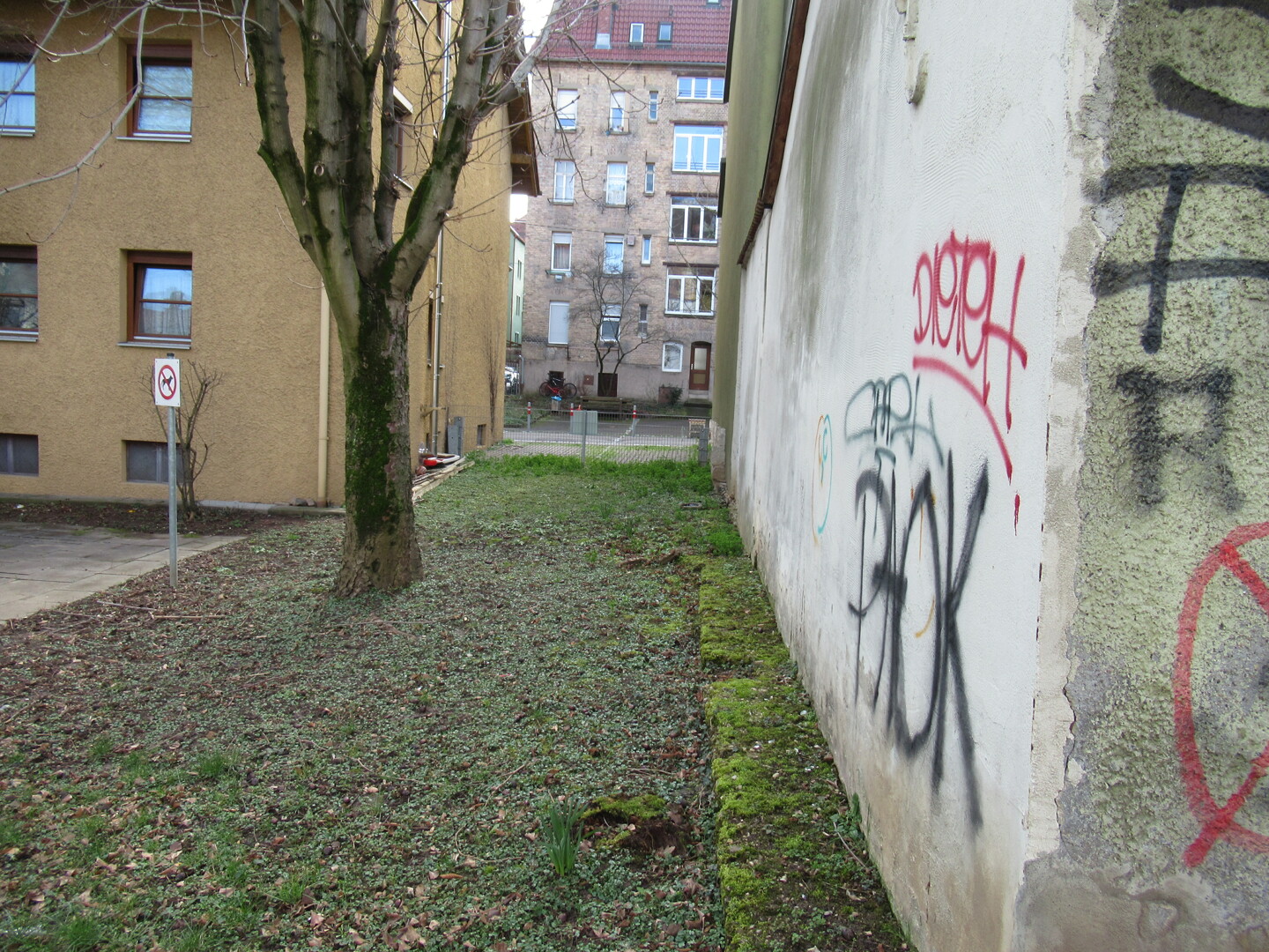 Platzbereich Nesenbachweg