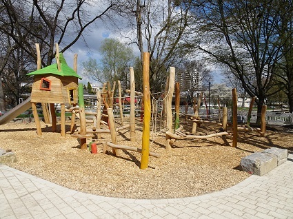 Im Rahmen der Neugestaltung des Dürrlewang‐Parks wurde auch der dortige Spielplatz saniert. Foto: Stadt Stuttgart