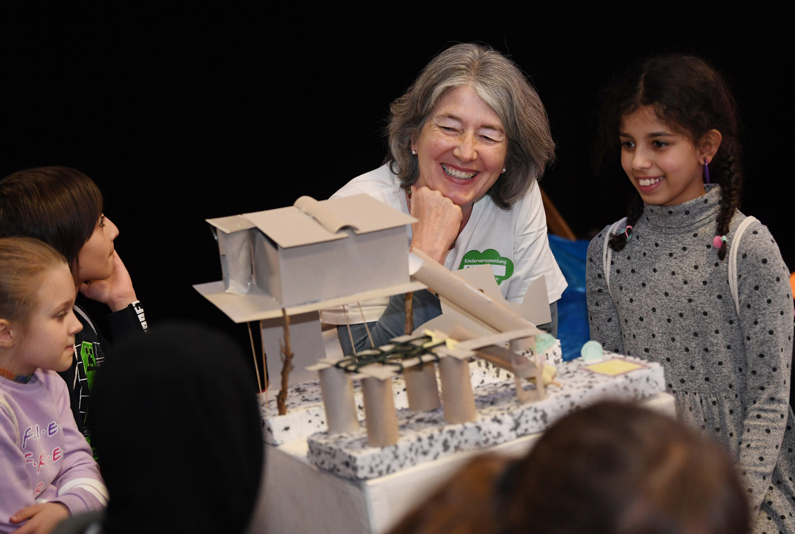 Im Bild die st&auml;dtische Kinderbeauftrage Maria Haller-Kindler. Foto: Franziska Kraufmann, Rechte: LHS.